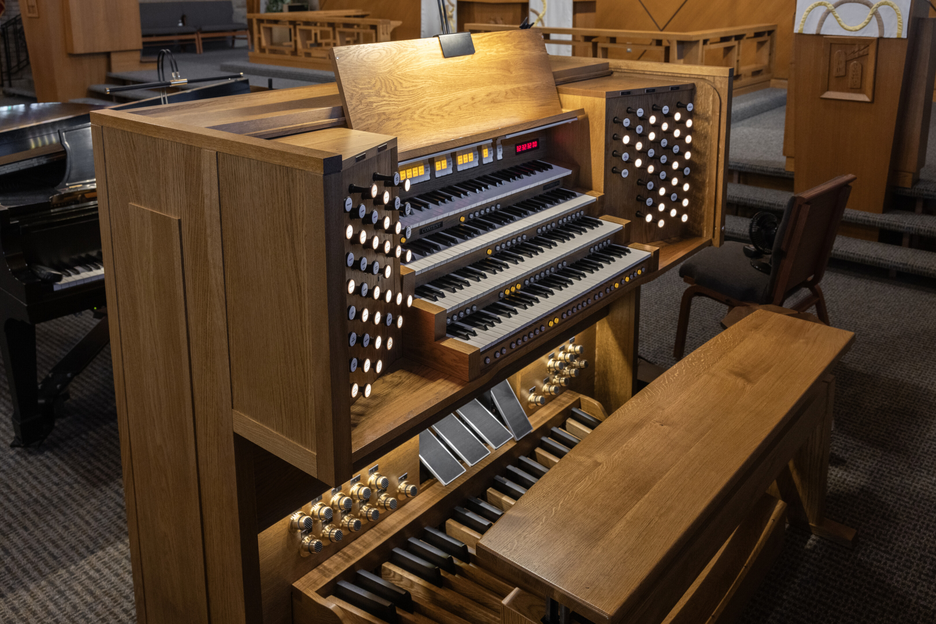 United States - Redeemer Lutheran Church, Fridley, Minnesota